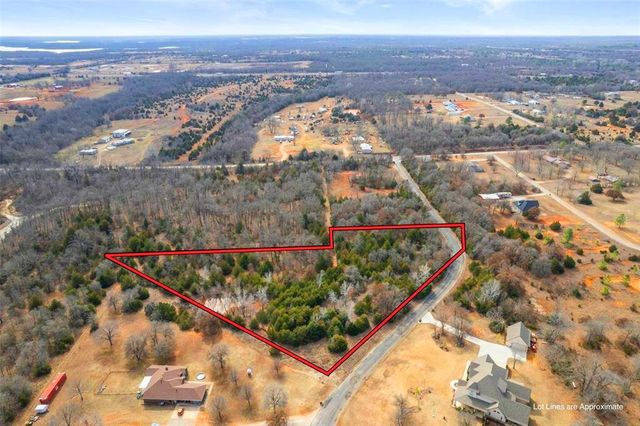 114 Timber Lake Drive, Mcloud, OK 74851
