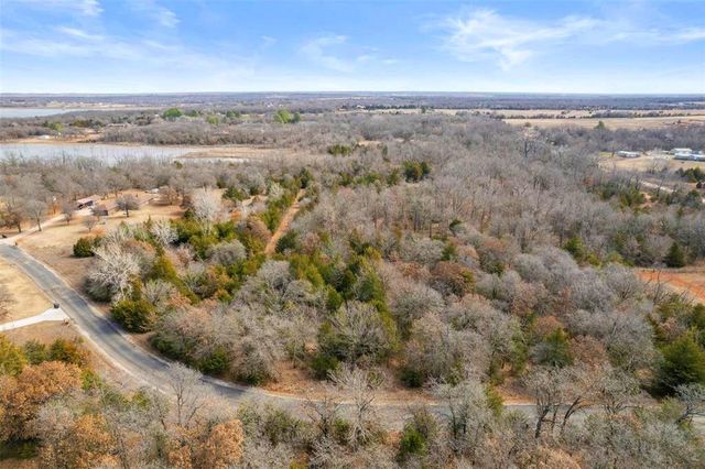 114 Timber Lake Drive, Mcloud, OK 74851