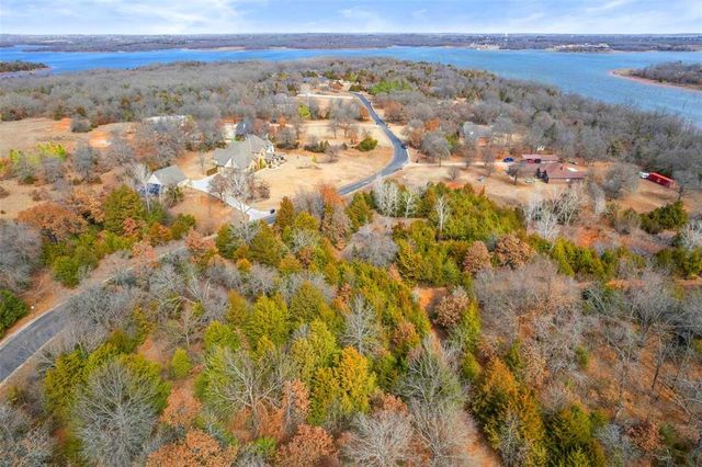 114 Timber Lake Drive, Mcloud, OK 74851