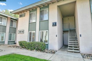 4888 Clayton Rd 6, Concord, CA 94521