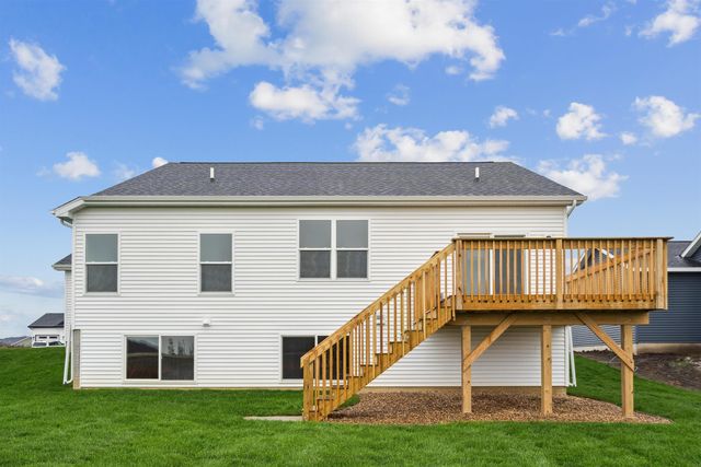 4528 Sonoma Drive, Cedar Falls, IA 50613