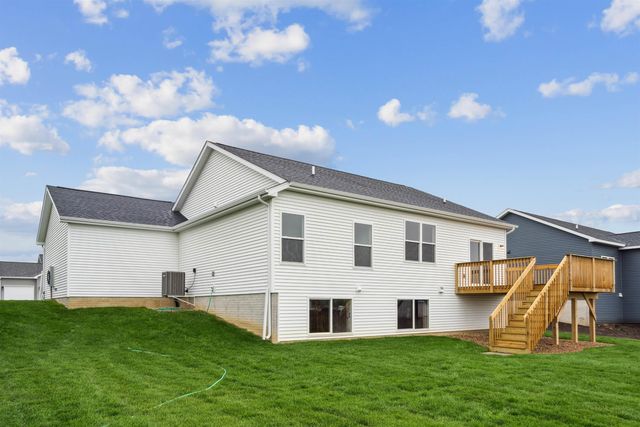 4528 Sonoma Drive, Cedar Falls, IA 50613