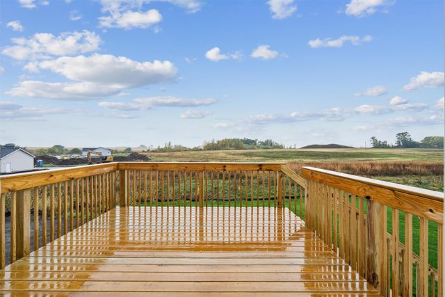 4528 Sonoma Drive, Cedar Falls, IA 50613