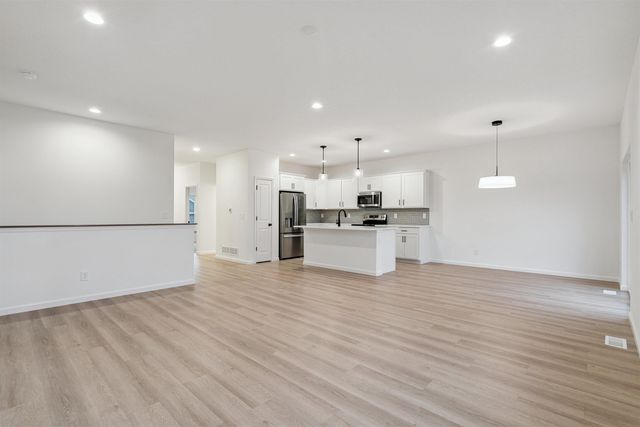 4528 Sonoma Drive, Cedar Falls, IA 50613