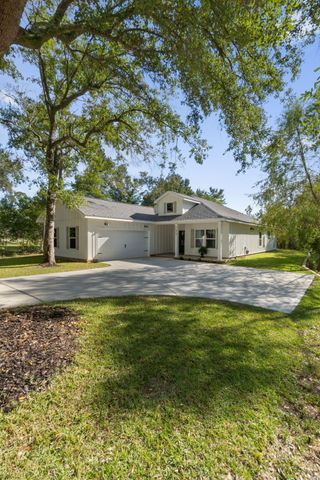 2 Coweta Road, Cantonment, FL 32533