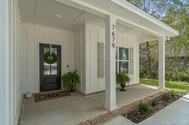 2 Coweta Road, Cantonment, FL 32533