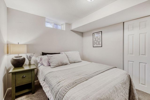 1710 Minnesota Lane N, Plymouth, MN 55447