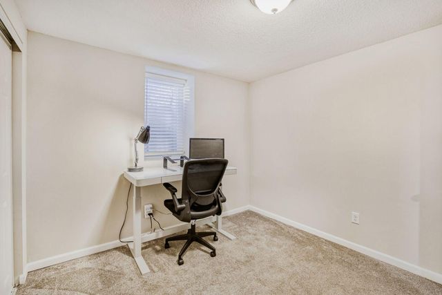 1710 Minnesota Lane N, Plymouth, MN 55447