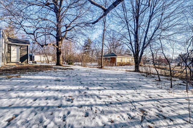 1710 Minnesota Lane N, Plymouth, MN 55447