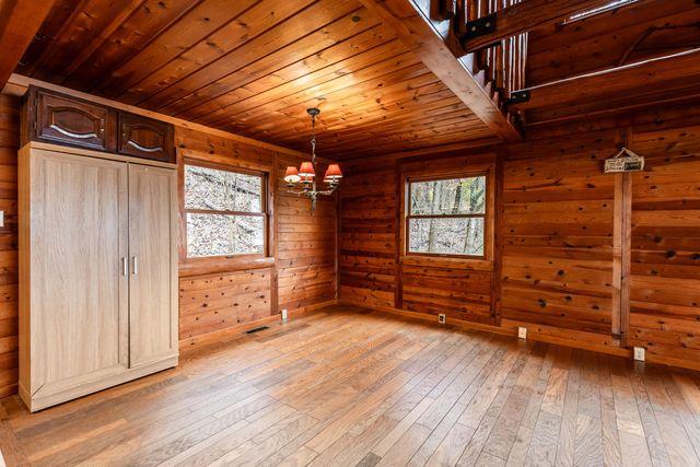 9530 Lower River Road, Burlington, KY 41005