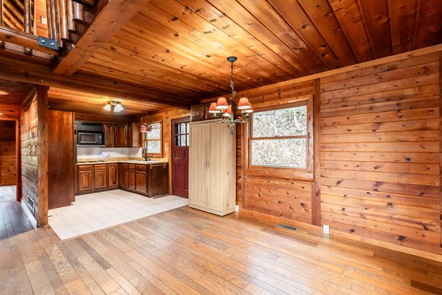 9530 Lower River Road, Burlington, KY 41005