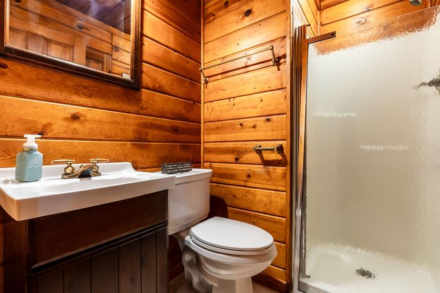 9530 Lower River Road, Burlington, KY 41005