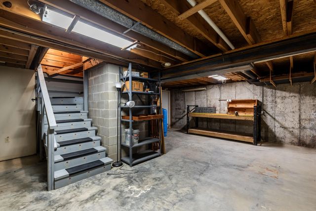 9530 Lower River Road, Burlington, KY 41005