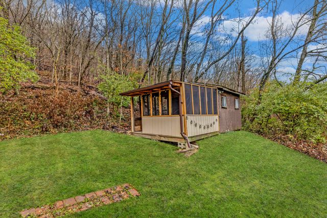 9530 Lower River Road, Burlington, KY 41005