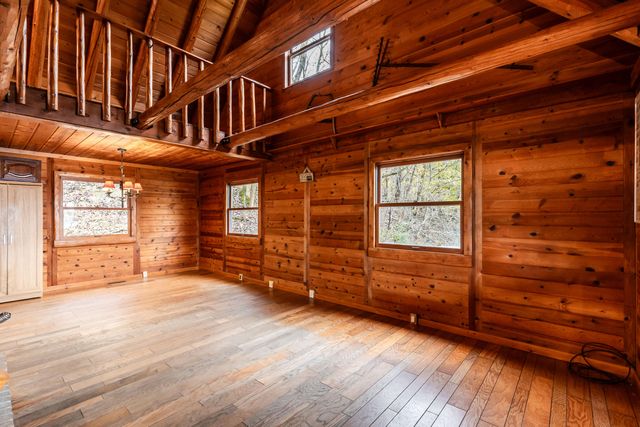 9530 Lower River Road, Burlington, KY 41005