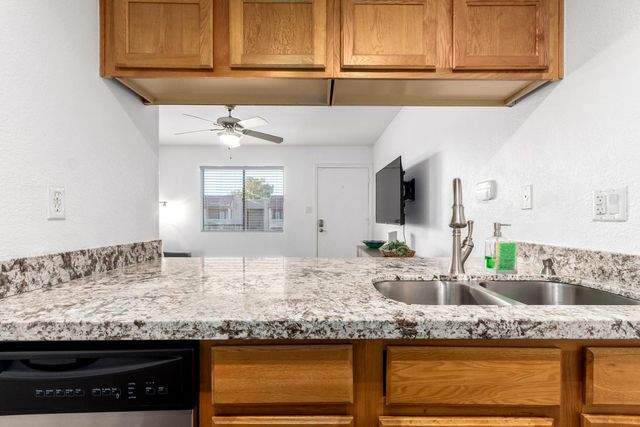 5995 N 78th Street Unit 2079, Scottsdale, AZ 85250