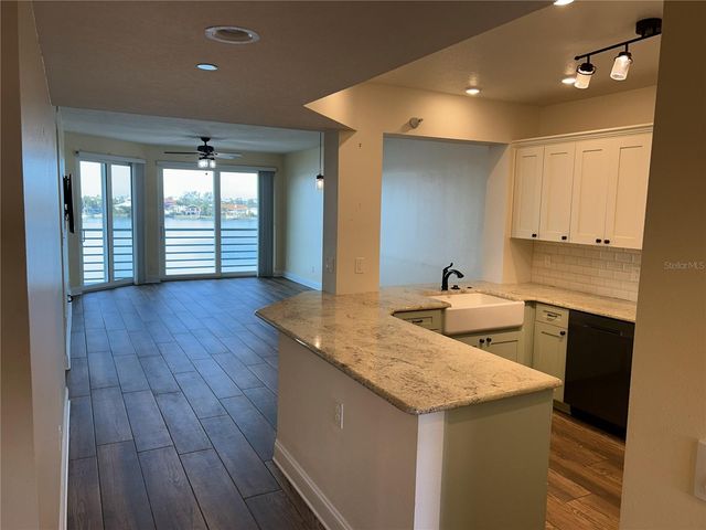 8000 SAILBOAT KEY BOULEVARD S 304, St Pete Beach, FL 33707