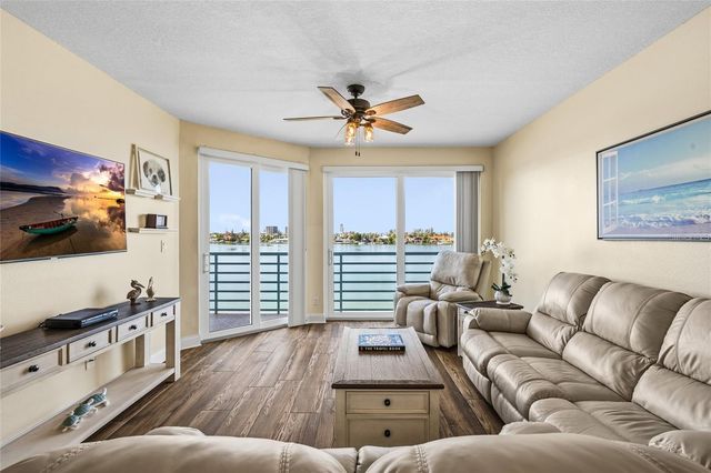 8000 SAILBOAT KEY BOULEVARD S 304, St Pete Beach, FL 33707