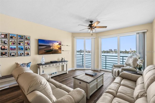 8000 SAILBOAT KEY BOULEVARD S 304, St Pete Beach, FL 33707