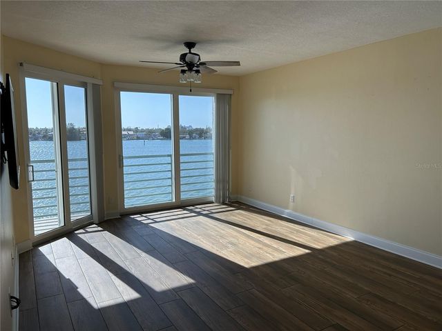 8000 SAILBOAT KEY BOULEVARD S 304, St Pete Beach, FL 33707