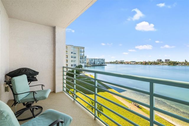 8000 SAILBOAT KEY BOULEVARD S 304, St Pete Beach, FL 33707