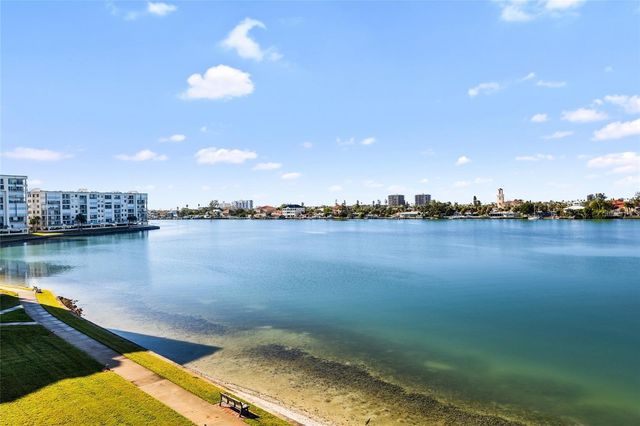 8000 SAILBOAT KEY BOULEVARD S 304, St Pete Beach, FL 33707