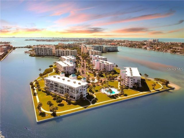 8000 SAILBOAT KEY BOULEVARD S 304, St Pete Beach, FL 33707