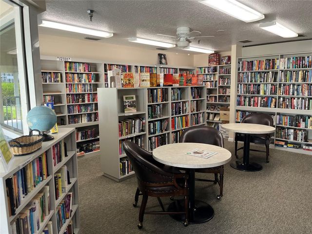 8000 SAILBOAT KEY BOULEVARD S 304, St Pete Beach, FL 33707