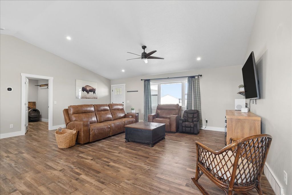144 Leo Lane, Great Falls, MT 59404 photo 4