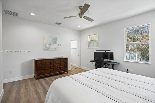 2913 Cascada Isles Way, Cooper City, FL 33024