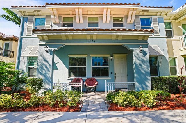 2913 Cascada Isles Way, Cooper City, FL 33024