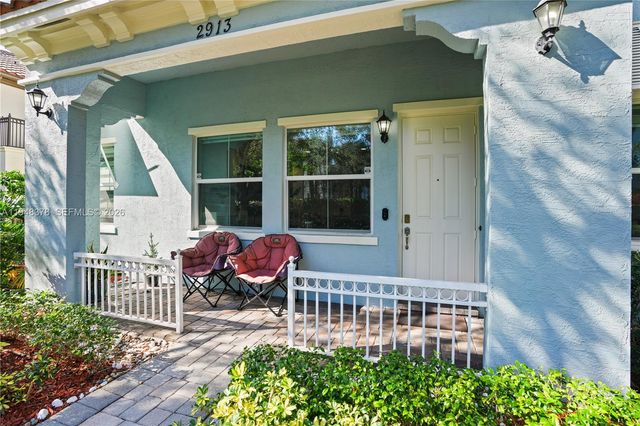 2913 Cascada Isles Way, Cooper City, FL 33024