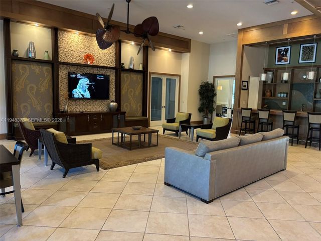 2913 Cascada Isles Way, Cooper City, FL 33024