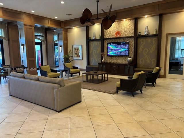 2913 Cascada Isles Way, Cooper City, FL 33024