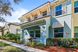 2913 Cascada Isles Way, Cooper City, FL 33024