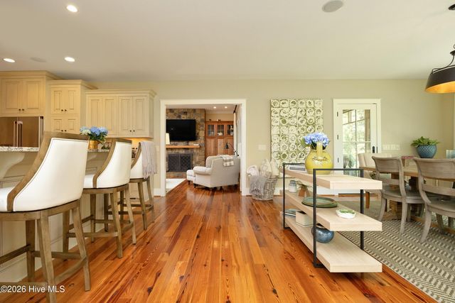 35 Quaker Ridge Road, Pinehurst, NC 28374