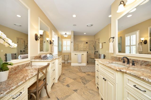 35 Quaker Ridge Road, Pinehurst, NC 28374