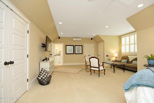 35 Quaker Ridge Road, Pinehurst, NC 28374