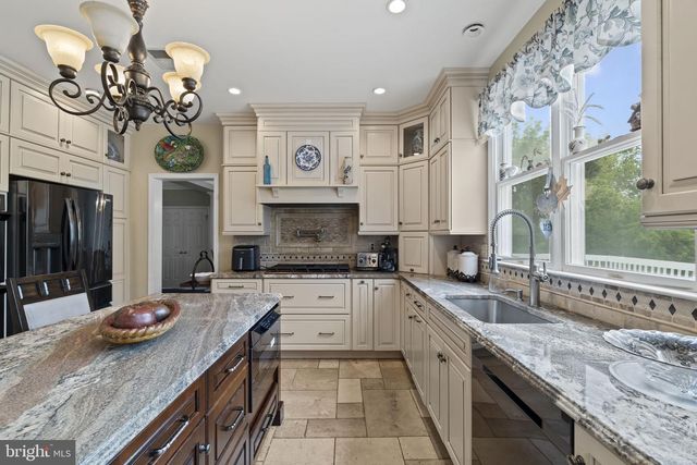 1015 REDTAIL RD, Eagleville, PA 19403