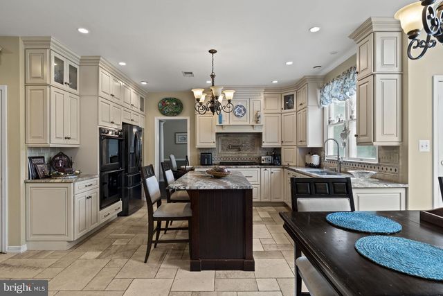 1015 REDTAIL RD, Eagleville, PA 19403
