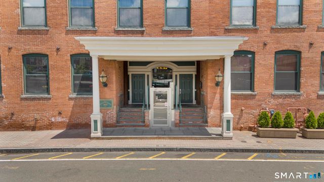 145 Canal Street 8, Shelton, CT 06484