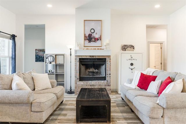 2899 Pecan Ridge Circle, Jones, OK 73049