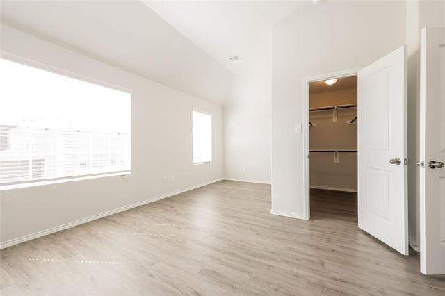 943 Imperial Heights Drive, Houston, TX 77073