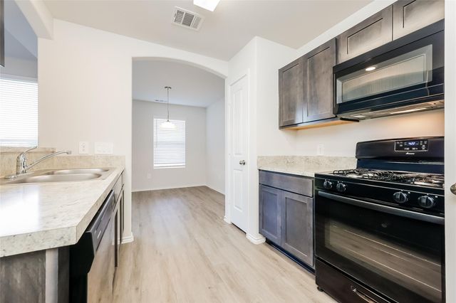 943 Imperial Heights Drive, Houston, TX 77073