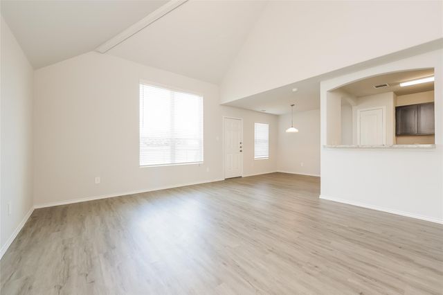 943 Imperial Heights Drive, Houston, TX 77073