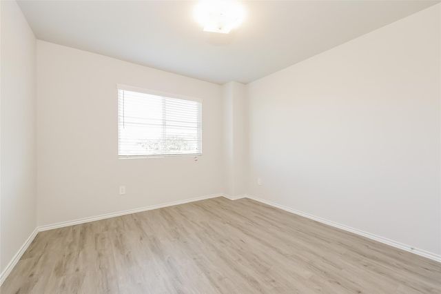 943 Imperial Heights Drive, Houston, TX 77073