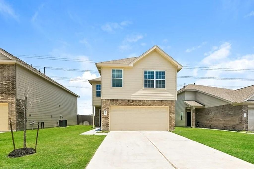 943 Imperial Heights Drive, Houston, TX 77073