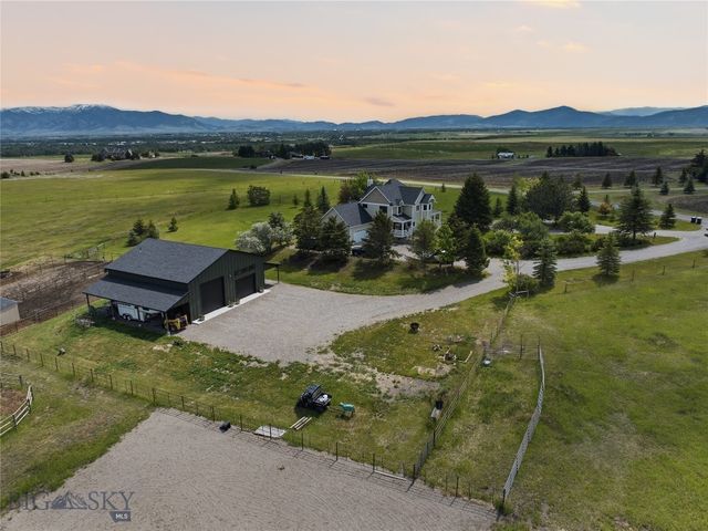 977 Trailcrest Drive, Bozeman, MT 59718