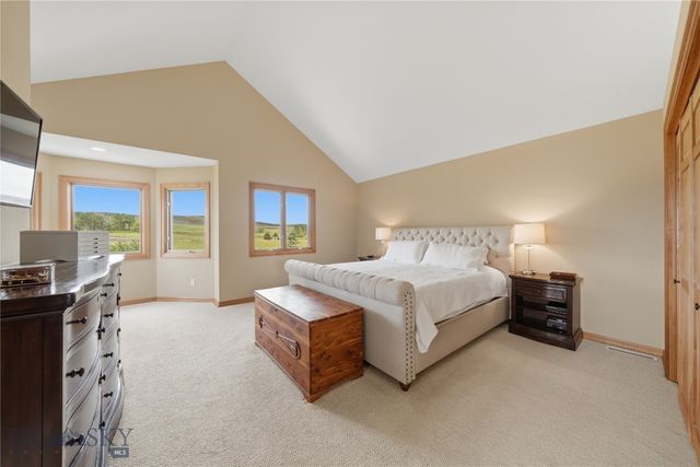 977 Trailcrest Drive, Bozeman, MT 59718