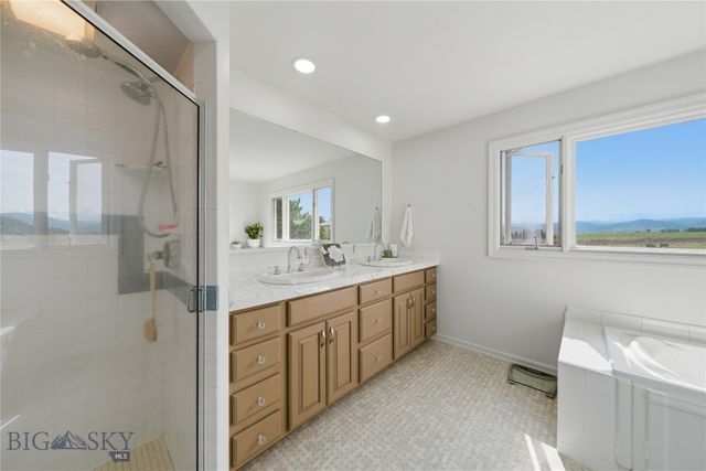 977 Trailcrest Drive, Bozeman, MT 59718